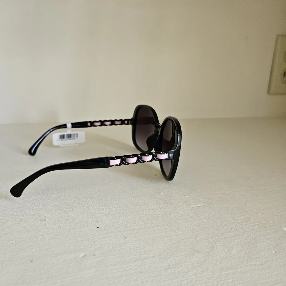 CHANEL- NWT- Black Sunglasses- Women's - Picture 2 of 7